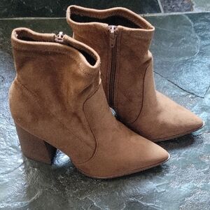 Steve Madden Brown Ankle Booties, NWT, 10